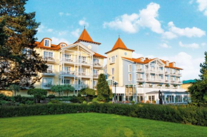  Hotel Kleine Strandburg  Цинновиц